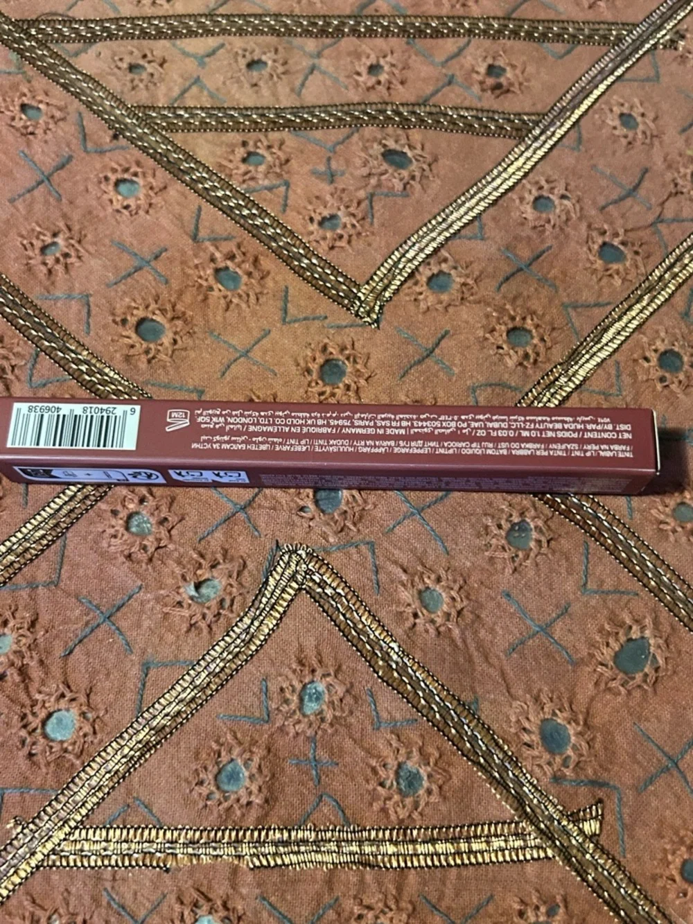 HUDA BEAUTY Lip Contour Lip Stain in Warm Brown - Picture 5 of 7